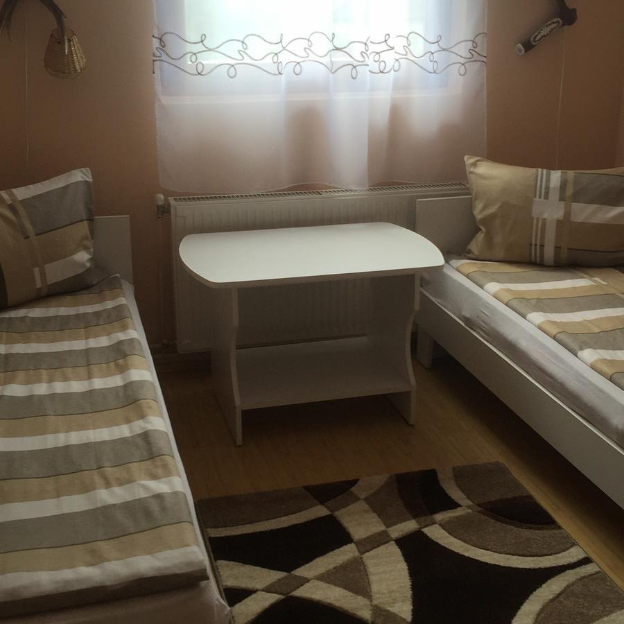 Becze Vanda Kulcsoshaz Lazarea Экстерьер фото